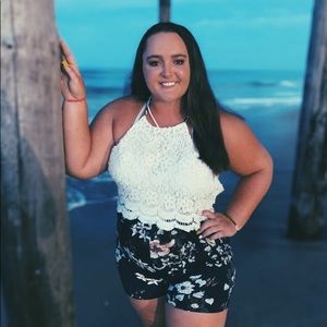 Meet your Posher, Brittany